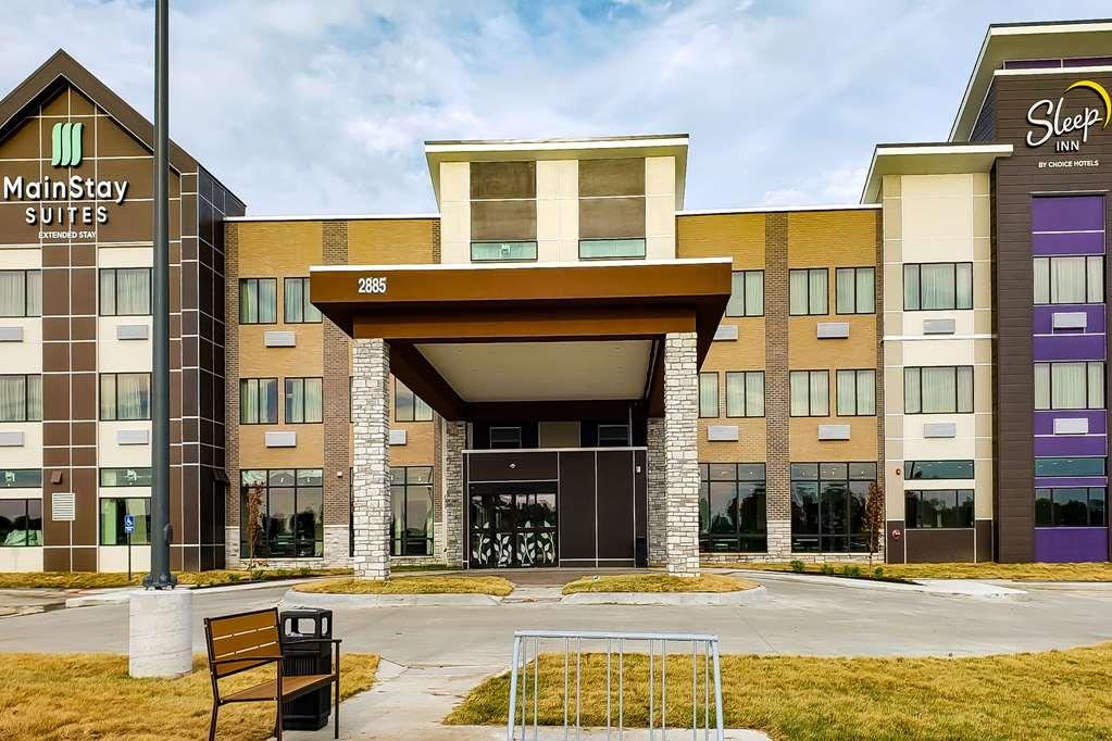 Mainstay Suites Waukee-West Des Moines Екстер'єр фото