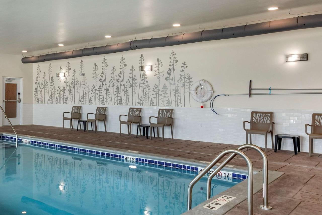 Mainstay Suites Waukee-West Des Moines Екстер'єр фото