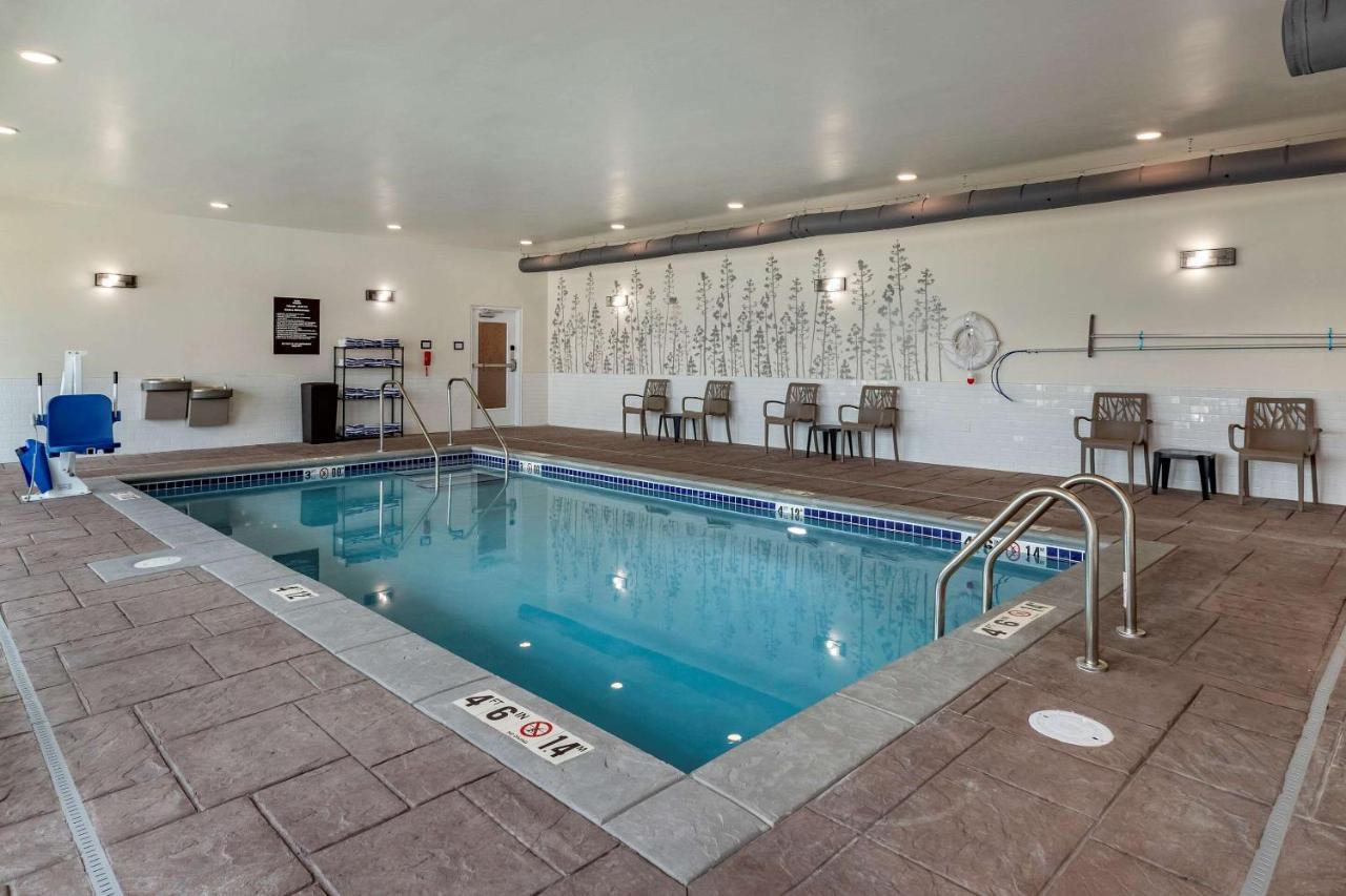 Mainstay Suites Waukee-West Des Moines Екстер'єр фото